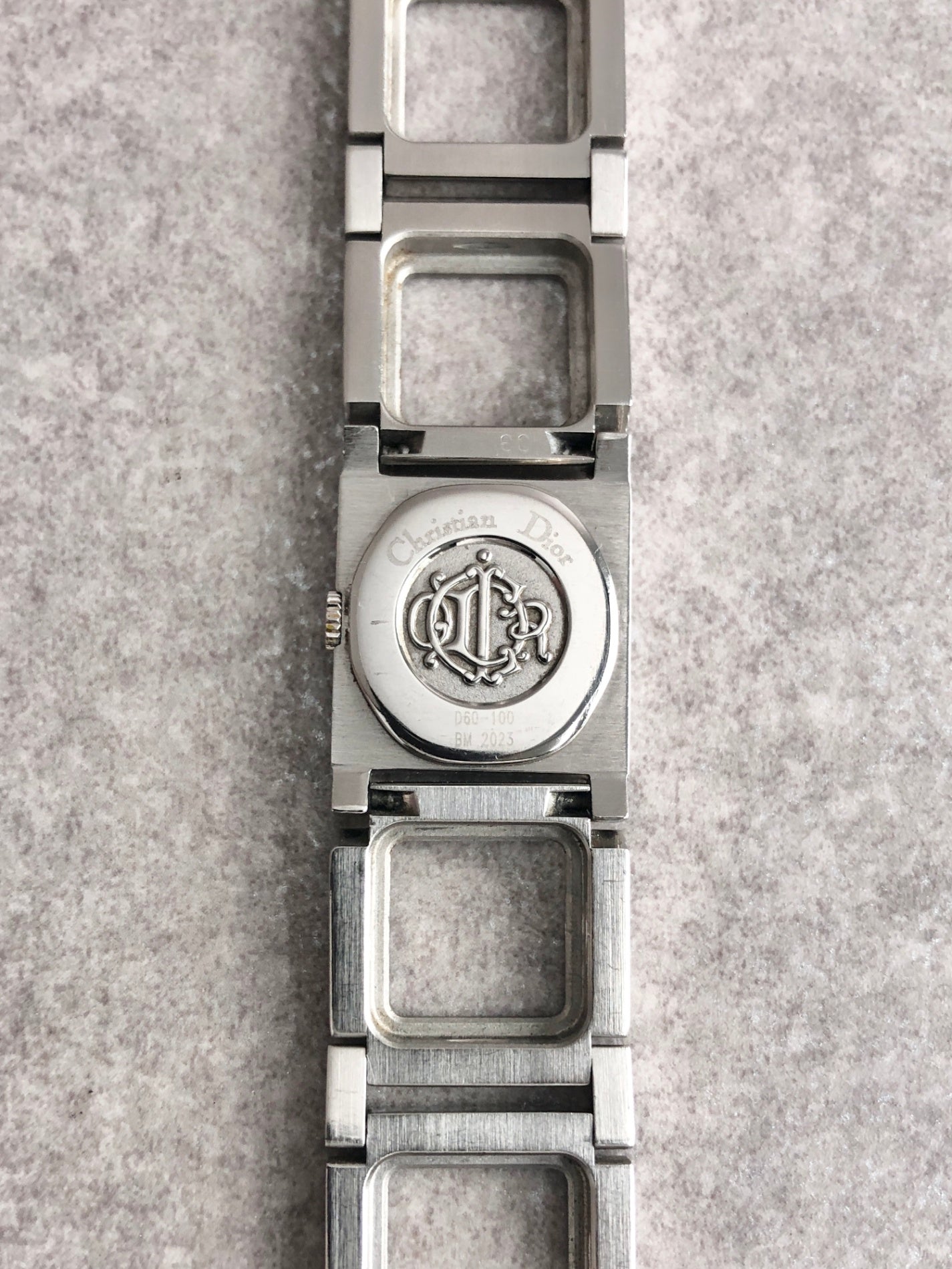 Christian Dior Quartz Watch White D60-100 Vintage 4bphzj