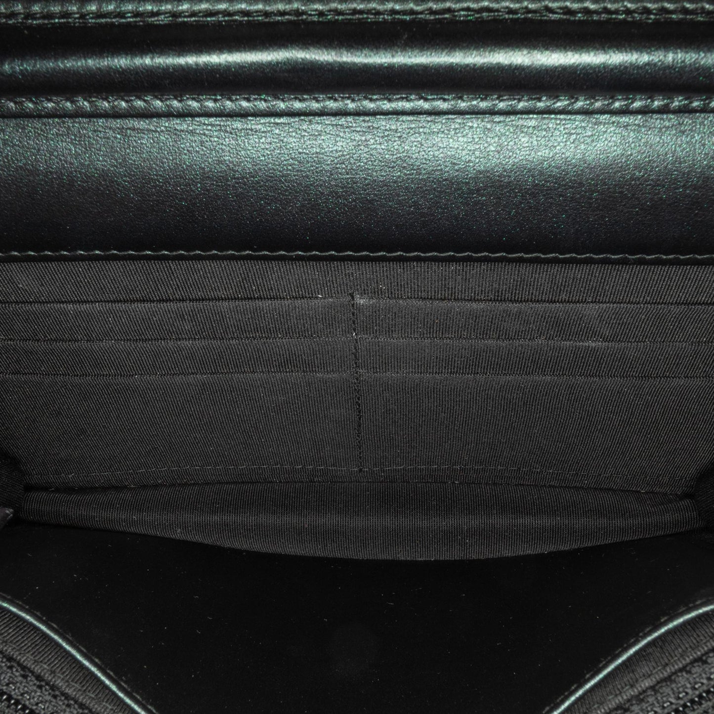 Chanel CC Chevron Quilted Crumpled Calfskin Wallet On Chain