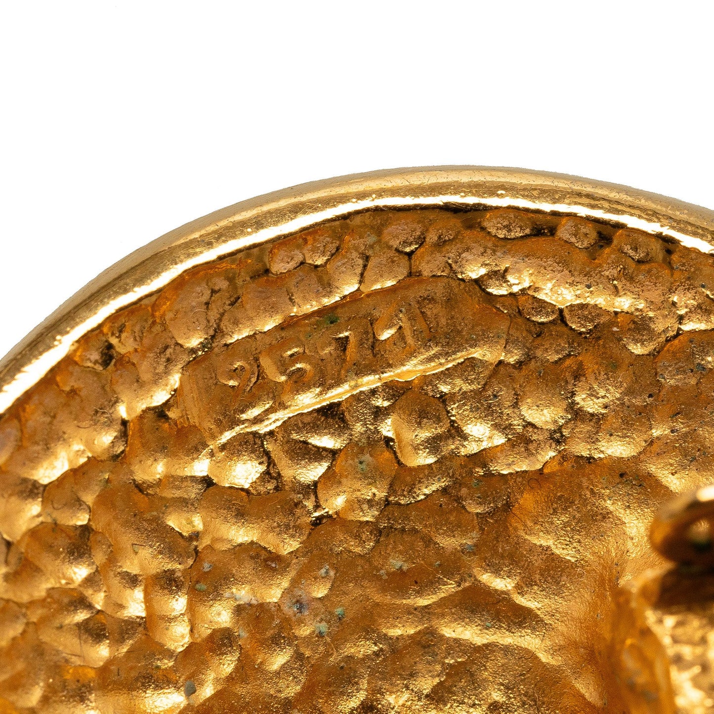 Chanel CC Clip On Earrings (SHG-3Rbtr7)