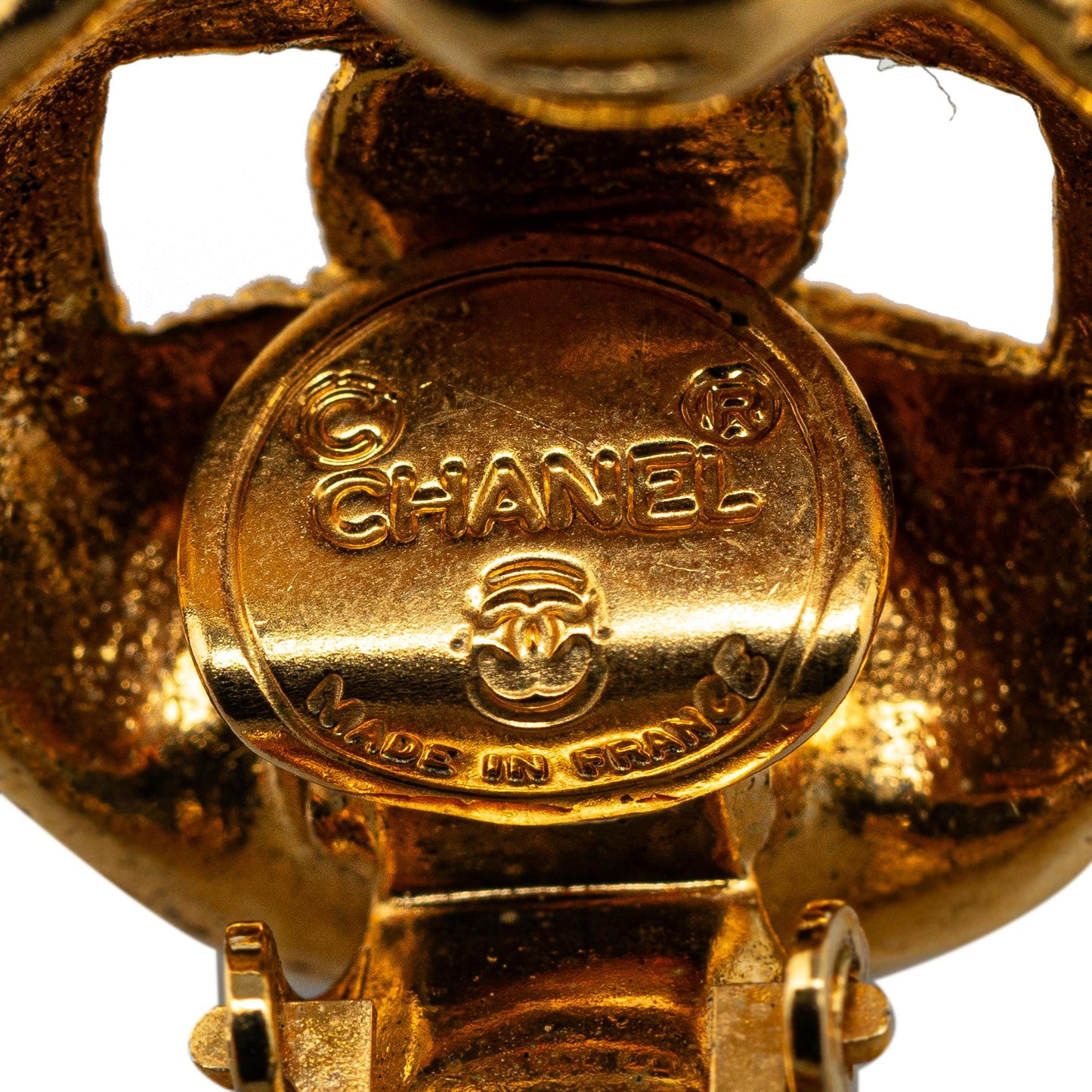 Chanel CC Clip On Earrings (SHG-i5bzn1)