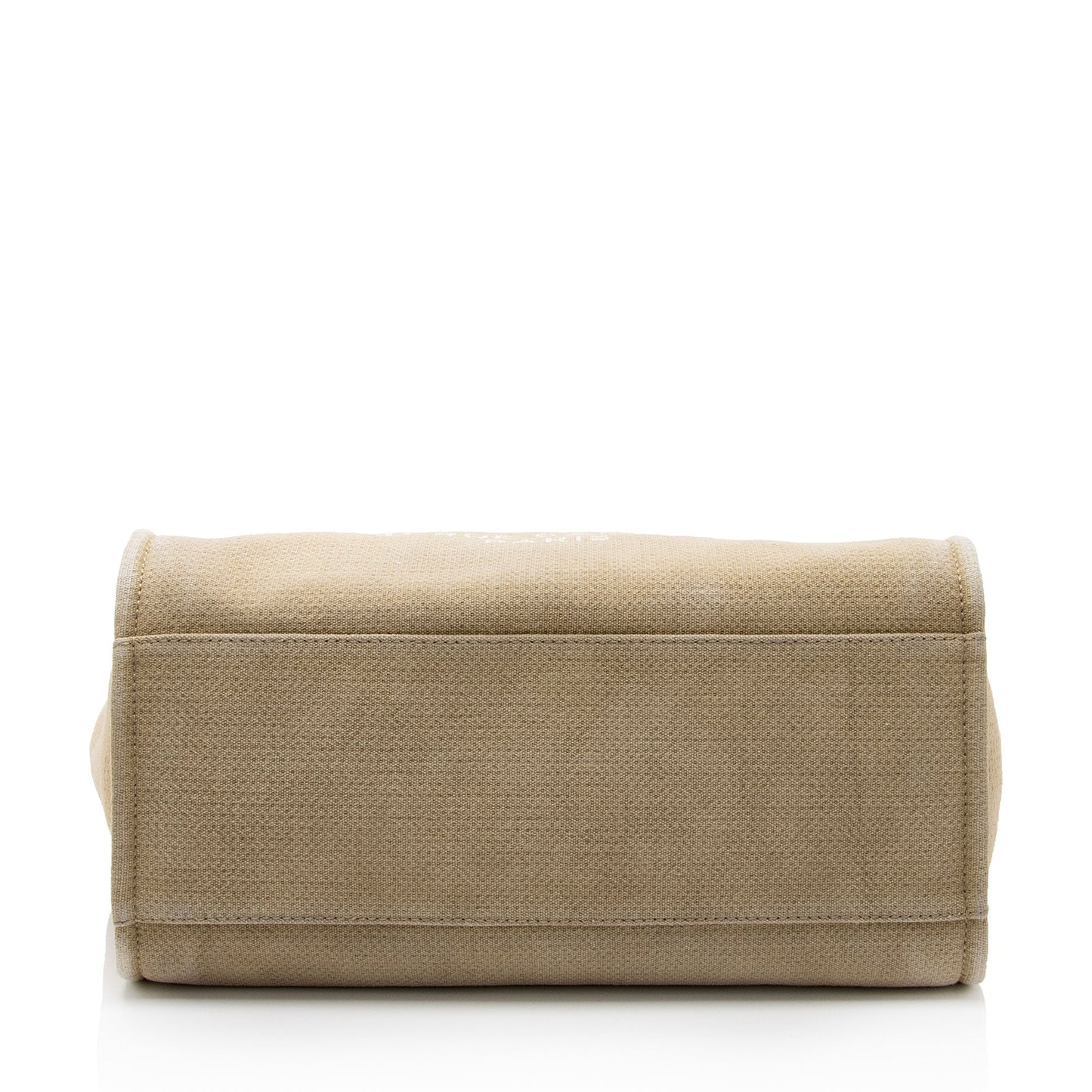 Chanel Canvas Deauville Medium Tote (SHF-SYyjAd)