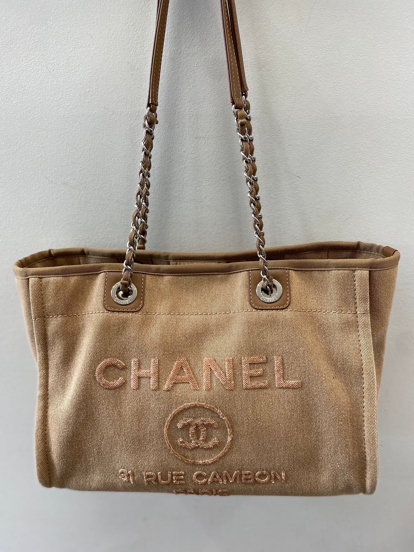 CHANEL CC DEAUVILLE CC CANVAS TOTE BAG