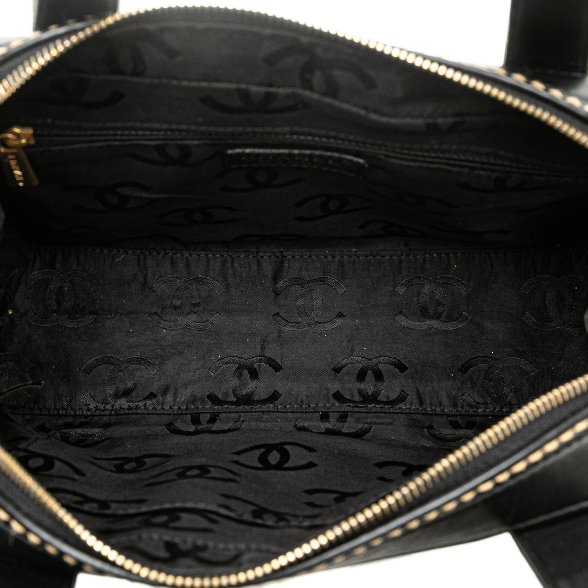 Chanel Lambskin Wild Stitch Handbag (SHG-xmx7gP)