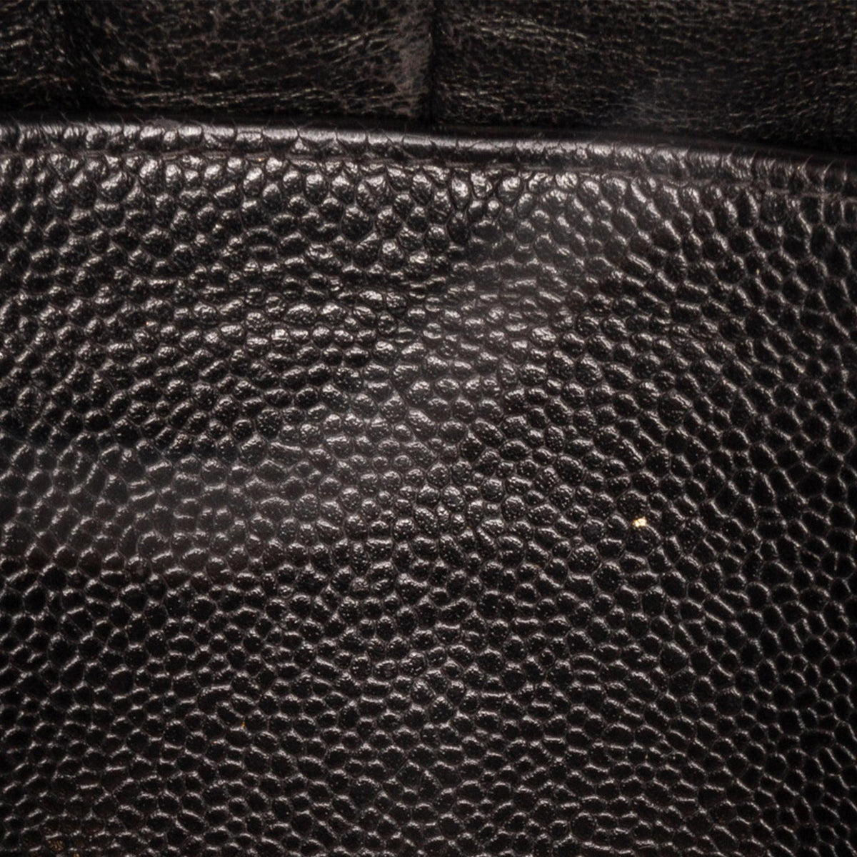 Chanel Medium Classic Caviar Double Flap (SHG-WNK0ZG)