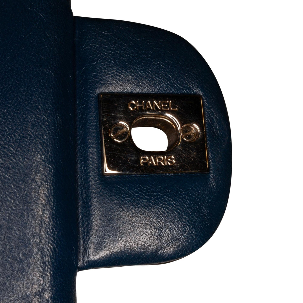 Chanel Medium Classic Patent Double Flap (SHG-ujgXKW)
