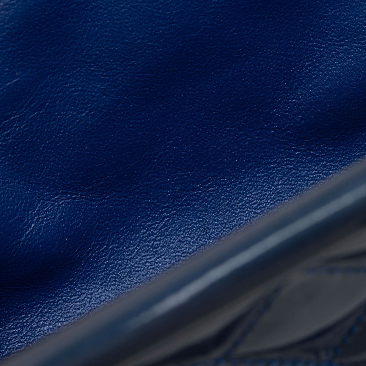 Chanel Patent Leather Timeless Clutch (SHF-UYzBin)
