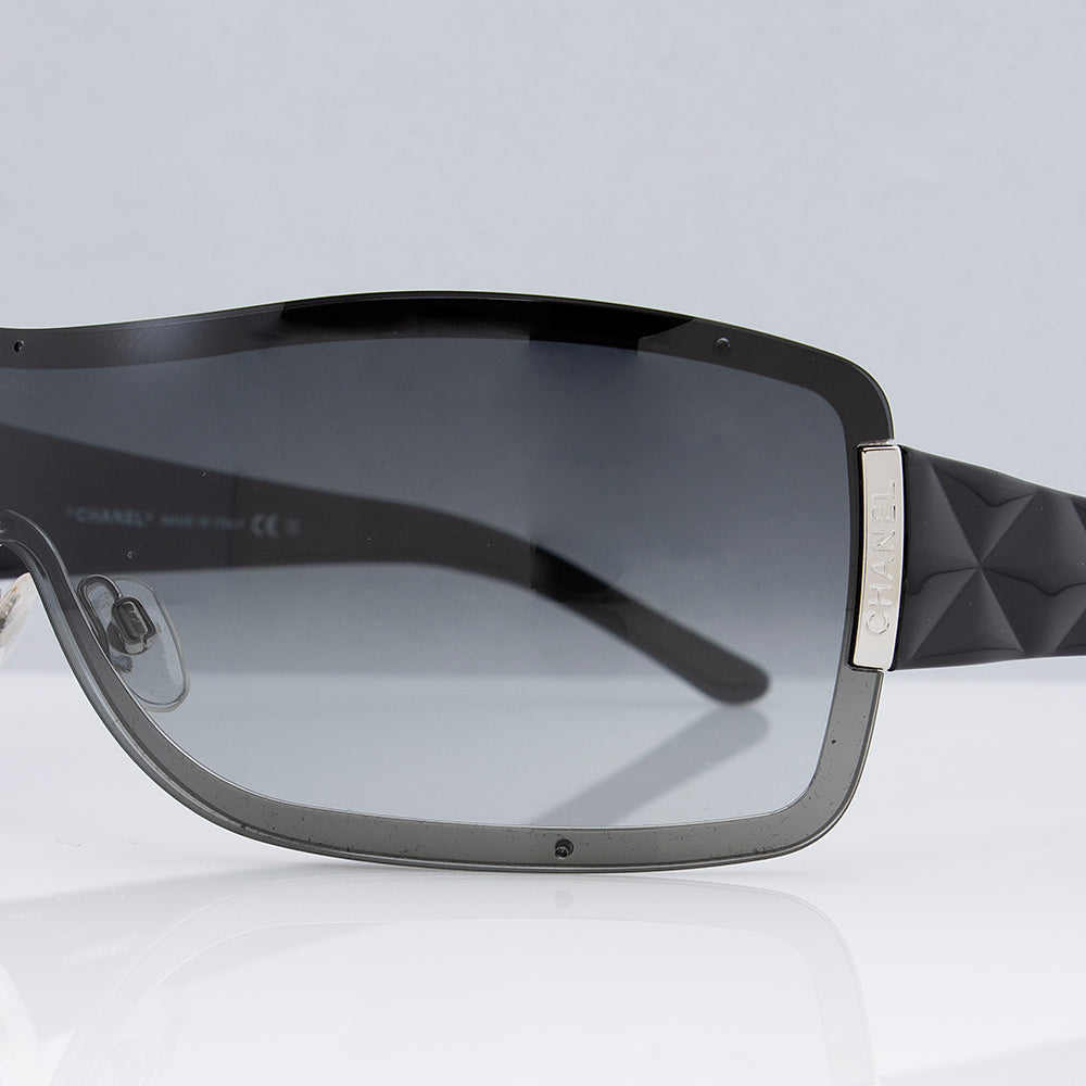 Chanel Quilted Shield Sunglasses (SHF-21502)