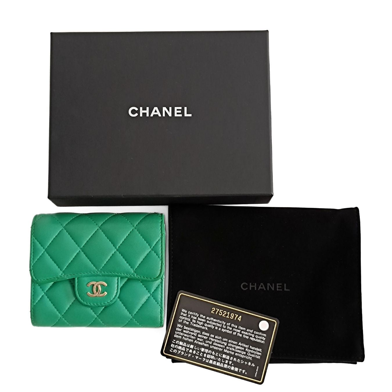 Top Quality Chanel compact trifold wallet in green leather