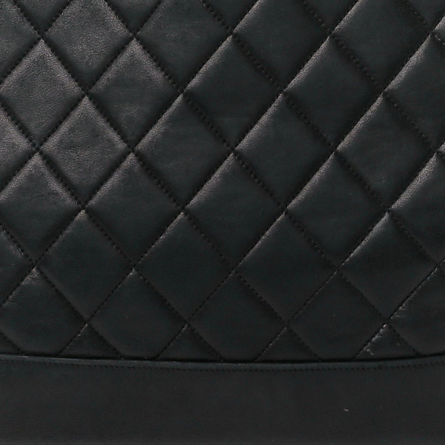 CHANEL CC QUILTED LAMBSKIN LEATHER SHOULDER BAG