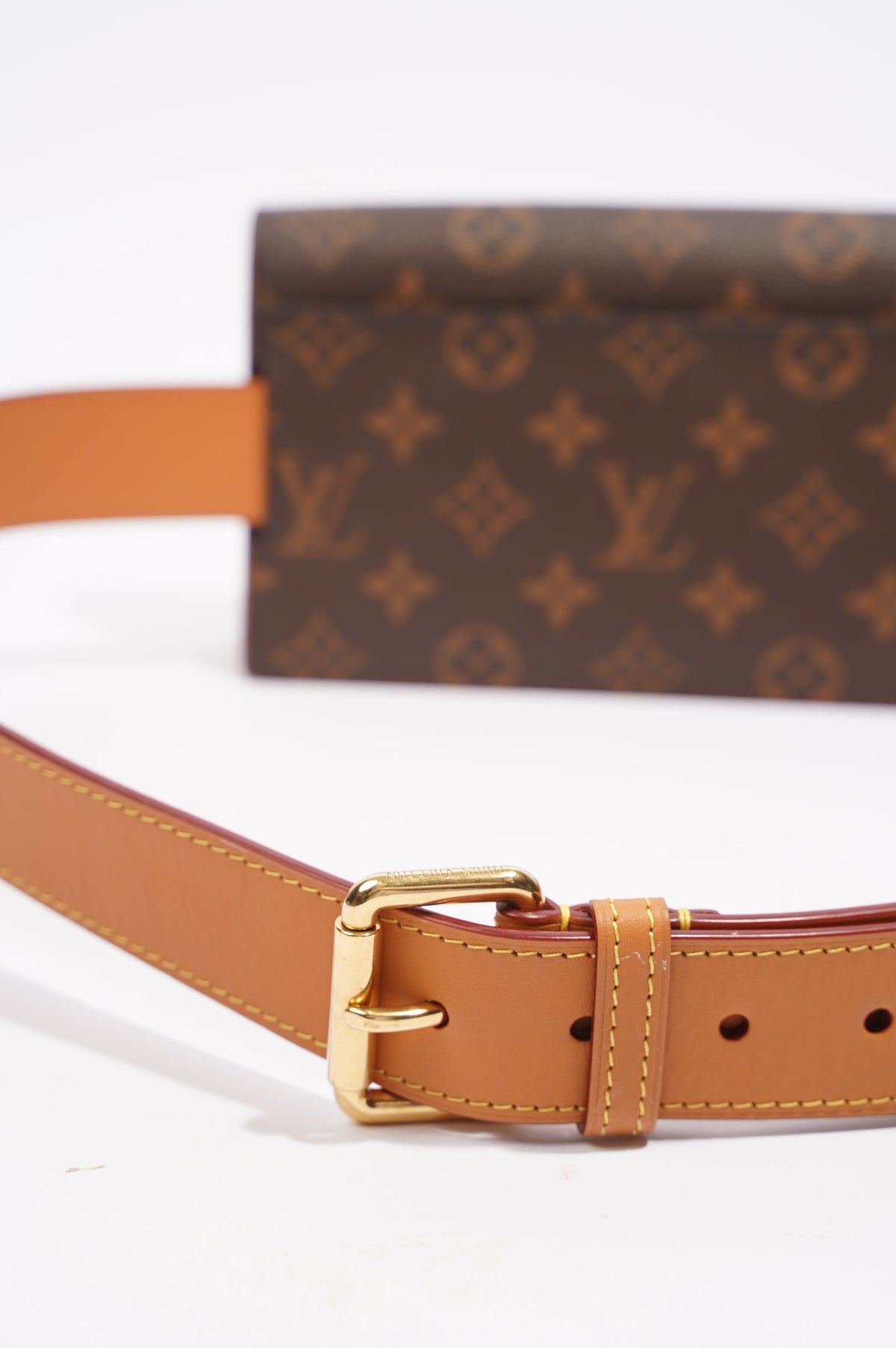 Louis Vuitton Womens S Lock Belt Pouch Monogram Canvas