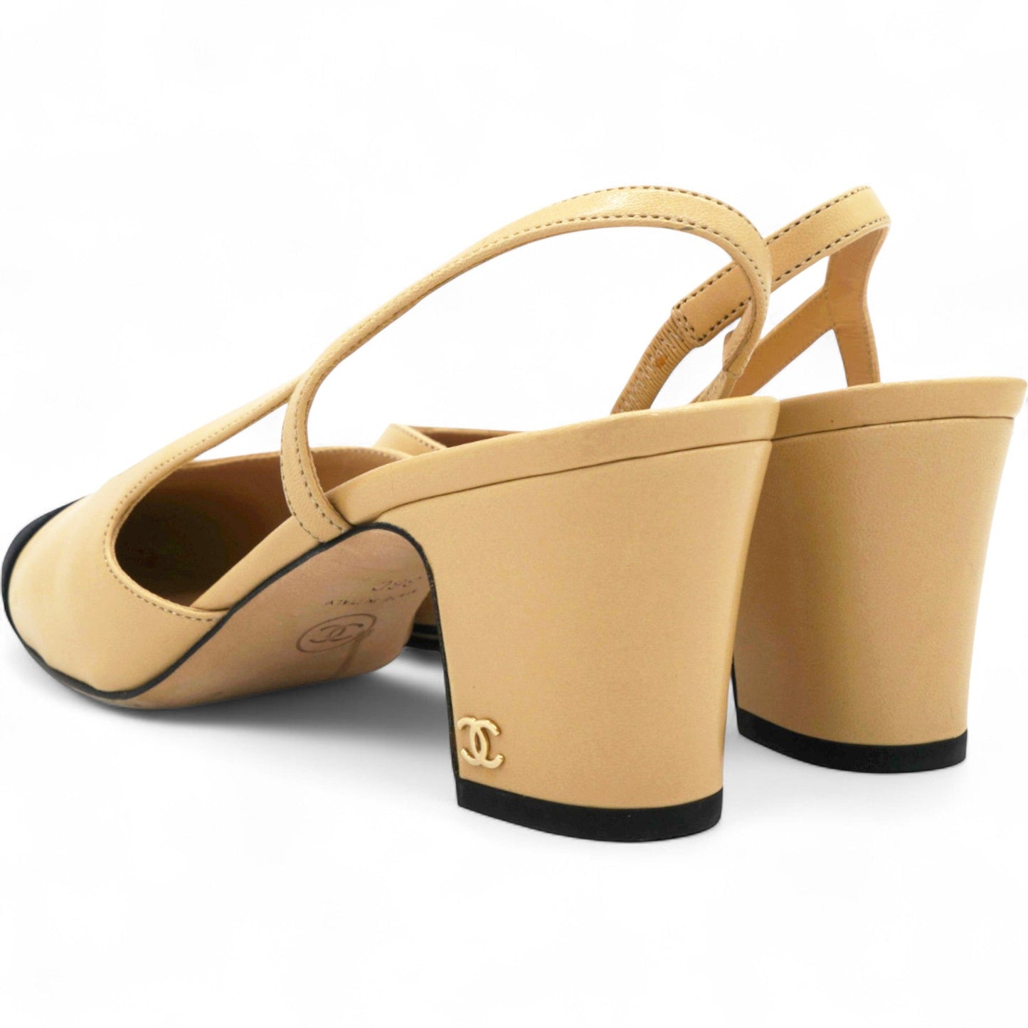 Chanel Goatskin Grosgrain Cap Toe CC Slingback Pumps Beige Black Size36