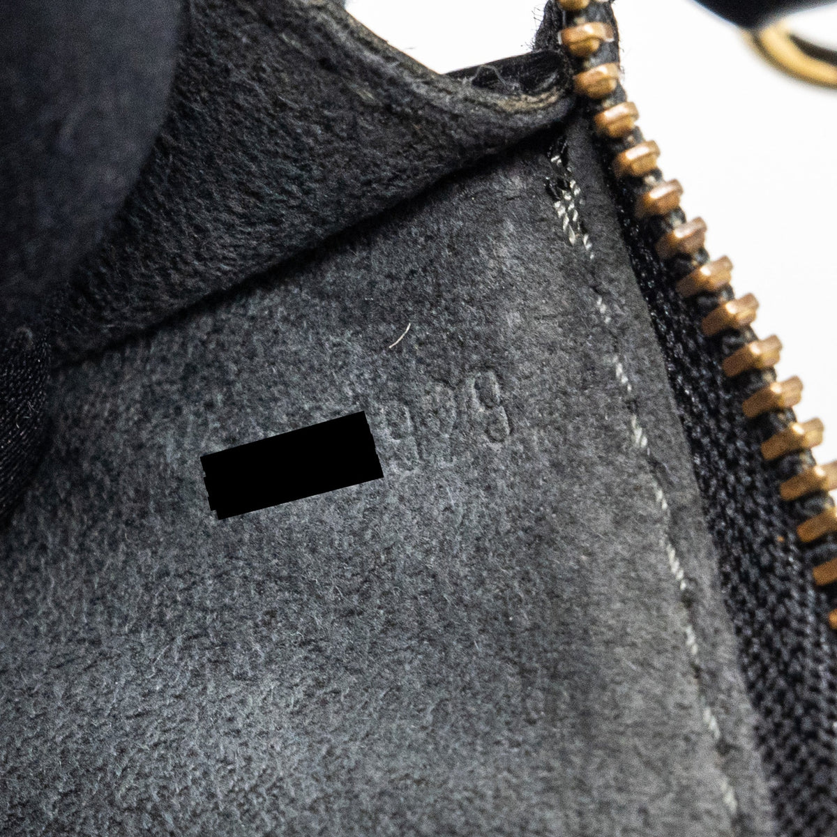 Louis Vuitton pochette accessories epi leather black SHW