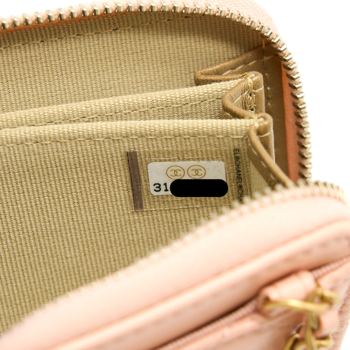 Chanel Pearl Crush Zippy Holder Lambskin Light Pink Brushed GHW