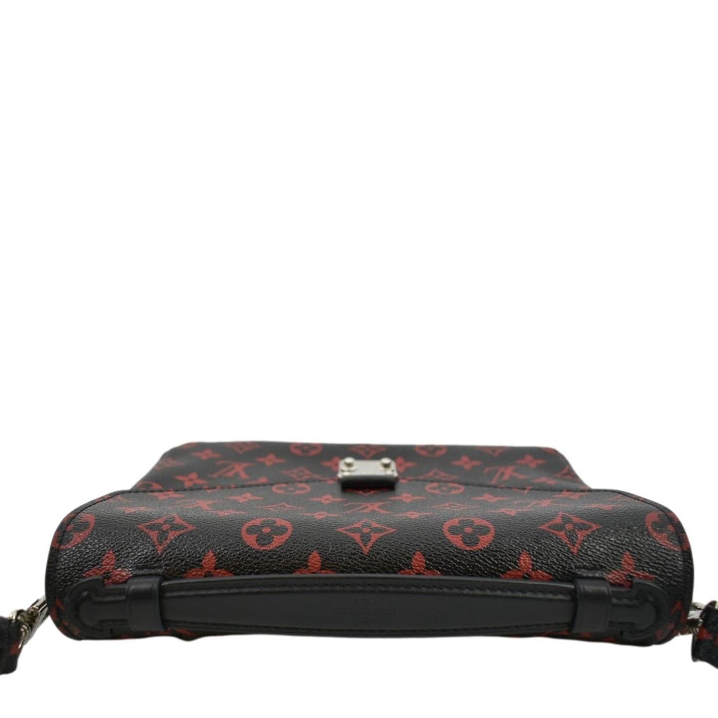 LOUIS VUITTON Metis Pochette Monogram Infrarouge Crossbody Bag Glossy Red