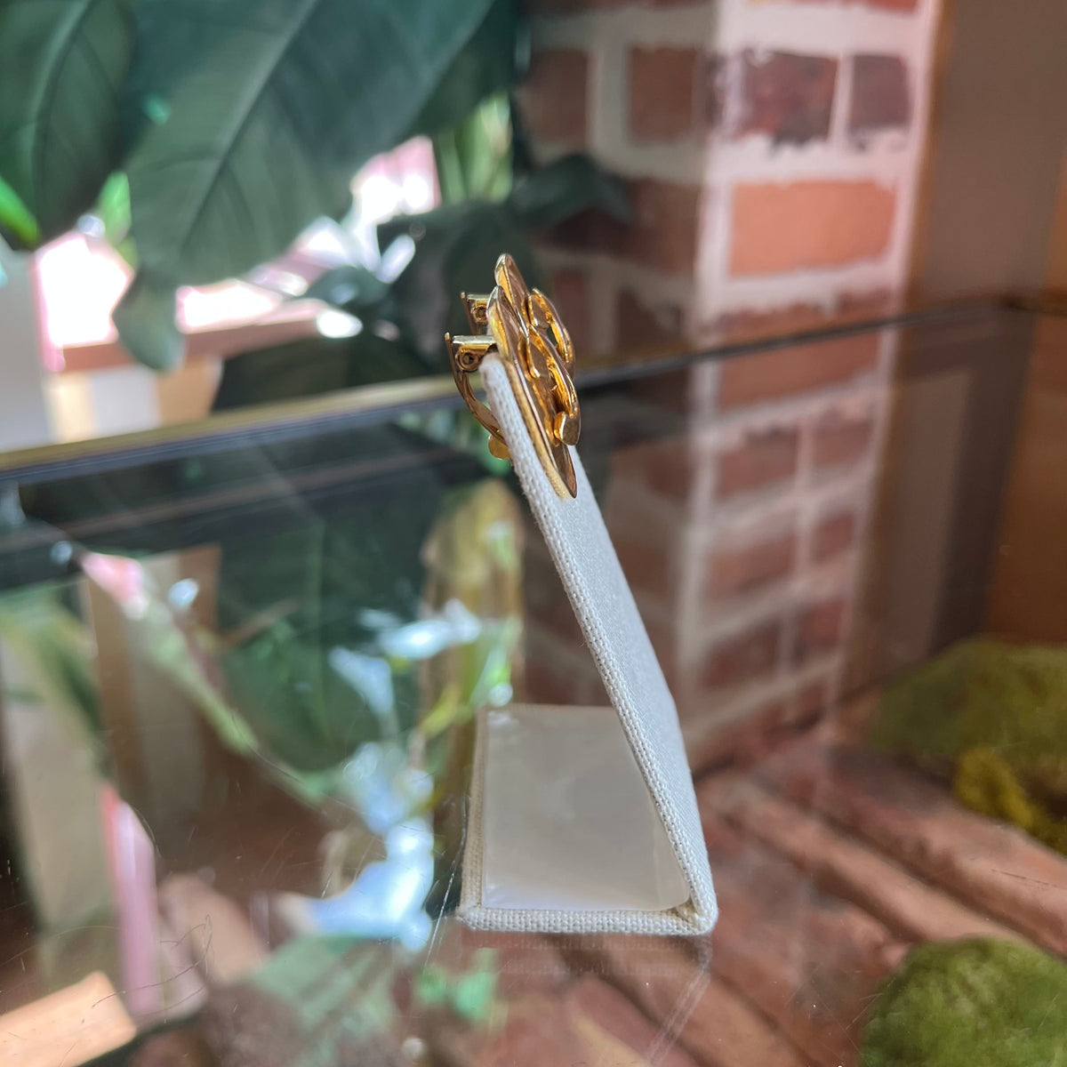 CHANEL Gold Vintage Clip On Earrings TS3930
