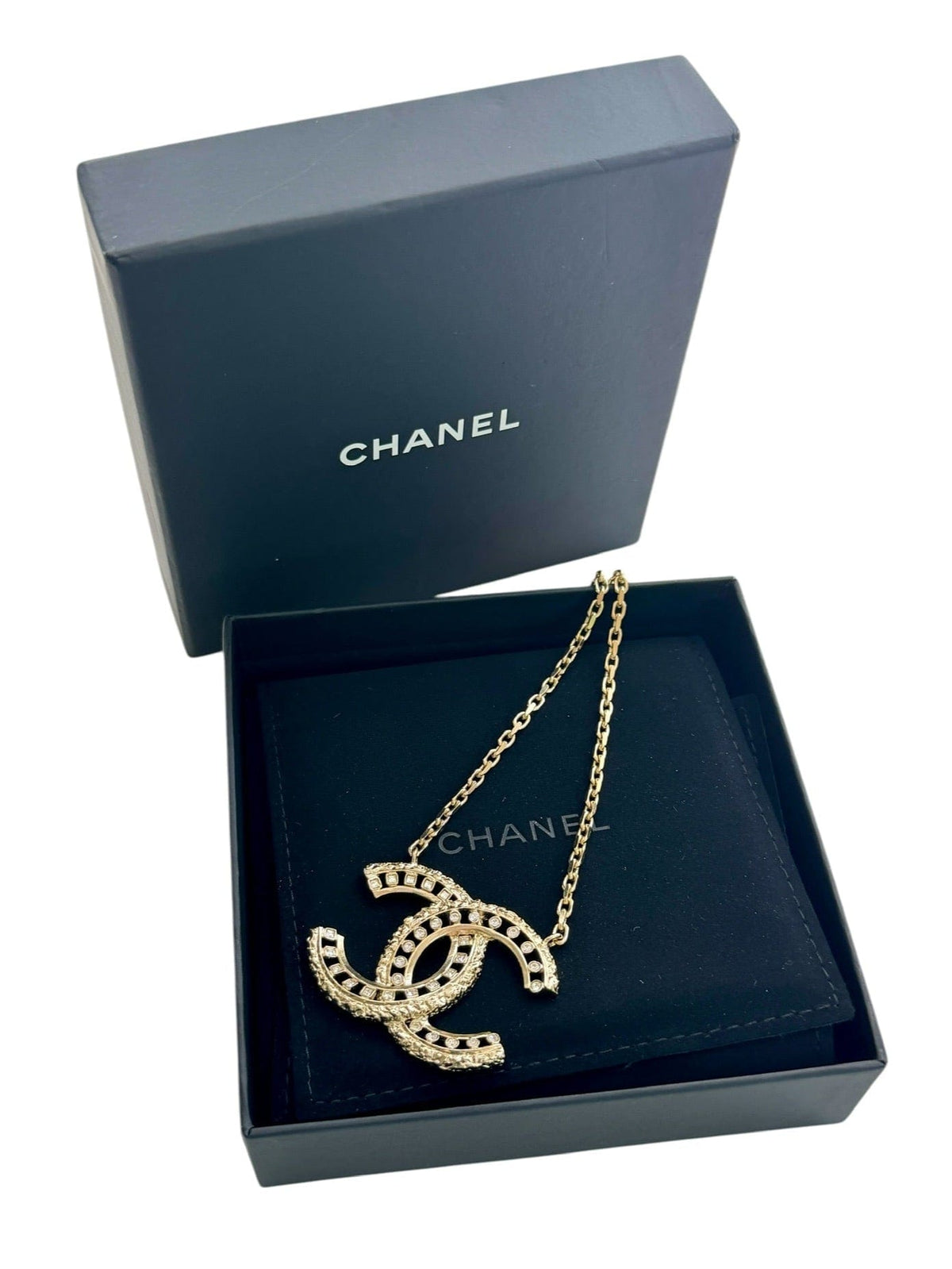 Chanel Jewellery Crystal Textured Gold CC Logo Pendant Necklace GHW