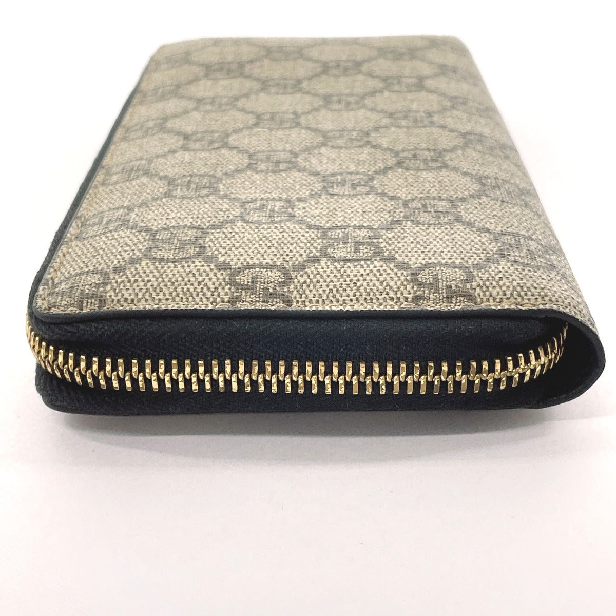 GUCCI Long Wallet Purse 410102 GG Supreme Canvas beige Zip Around unisex Used
