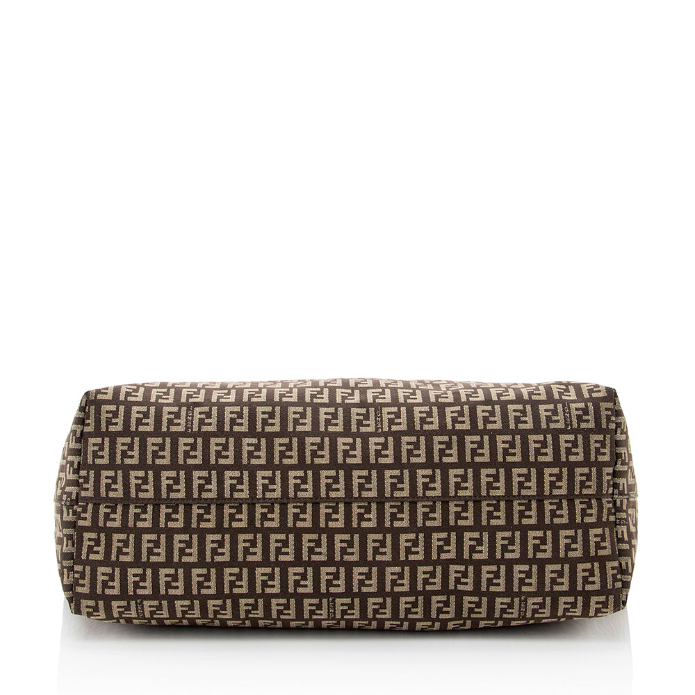 Fendi Zucchino Logo Large Tote (SHF-22042)