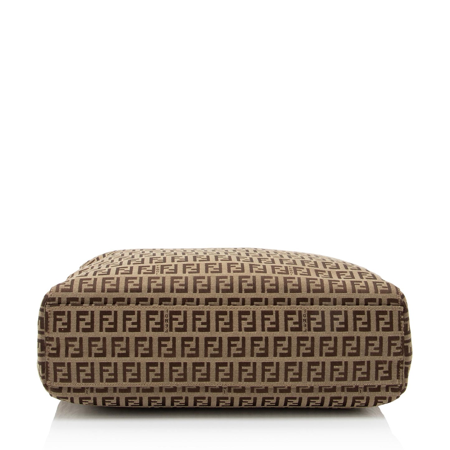 Fendi Zucchino Logo Large Tote (SHF-qdNIZz)