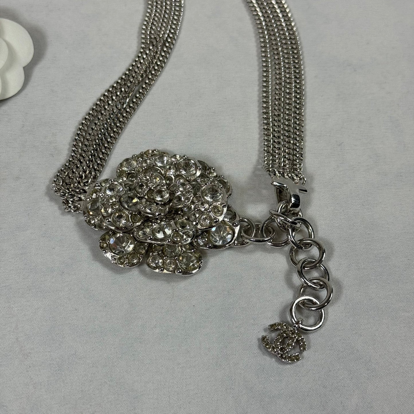 Chanel - Ceinture Camélia