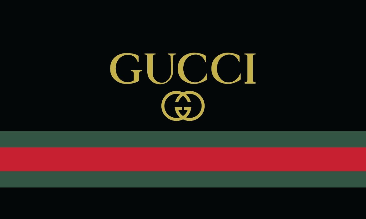 Gucci Distressed Cotton Loved Stud Embellished Logo Jersey T Shirt