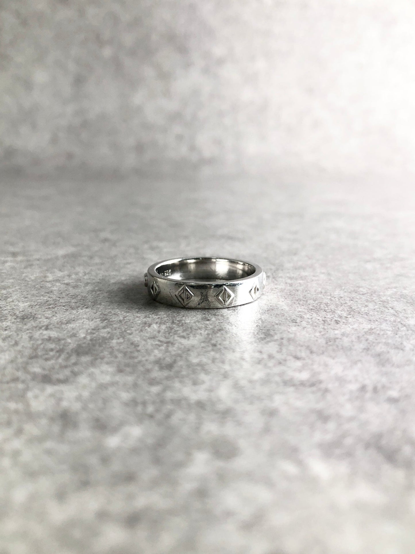 Christian Dior CD Logo Ring Silver Vintage ntf73h