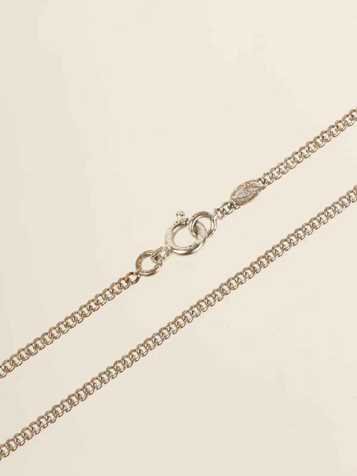 CHANEL 2006 Made Cc Mark Plate Necklaces Silver/Ivory