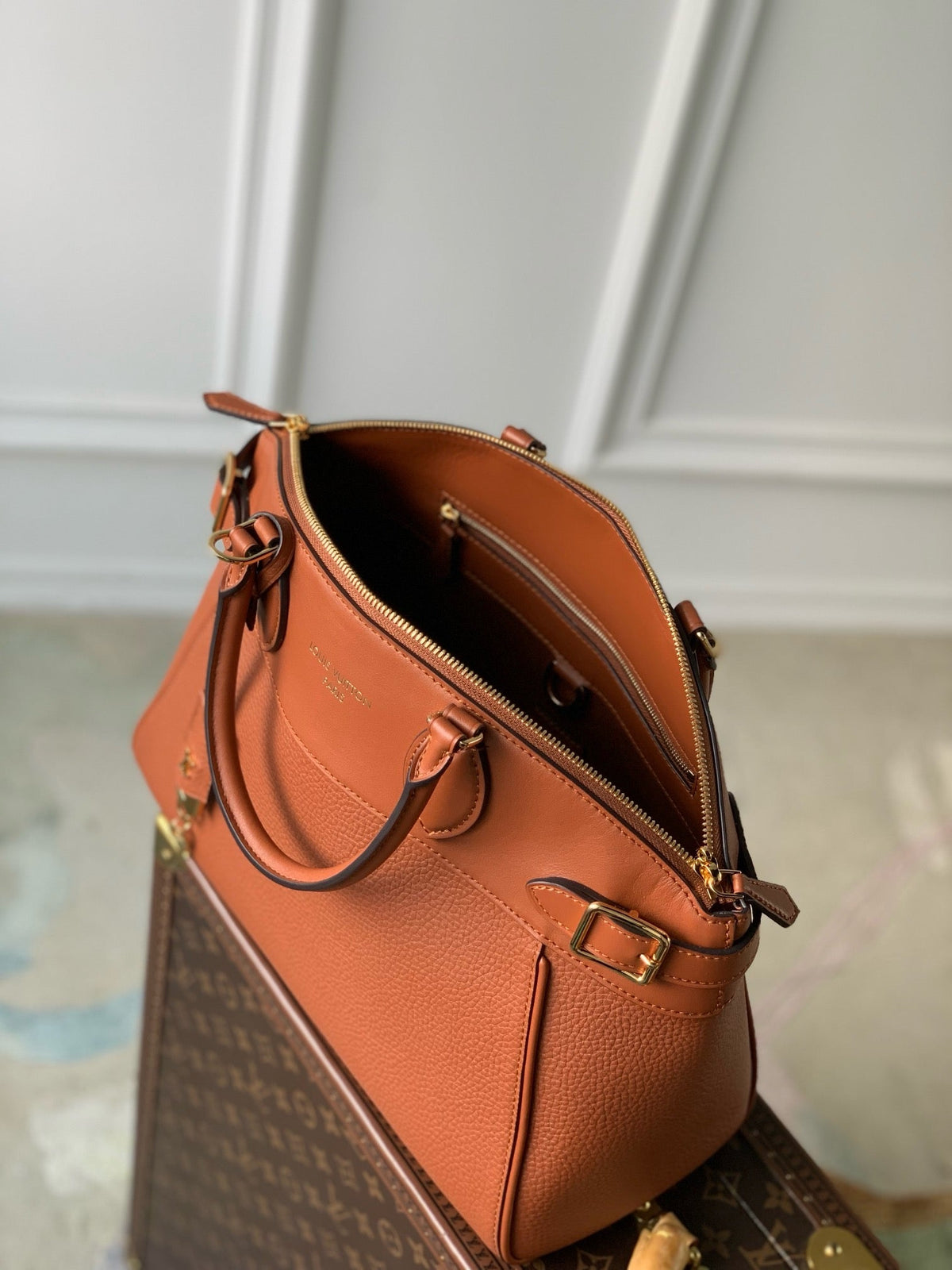 LB1052 Vendôme MM / HIGHEST QUALITY VERSION / 14.2 x 11.4 x 5.9 inches