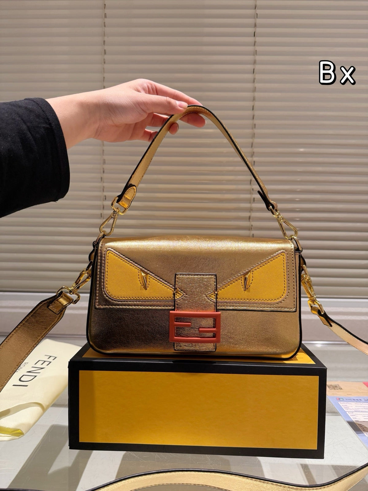 FF295 Baguette / 10.6x5.9x2.3inch