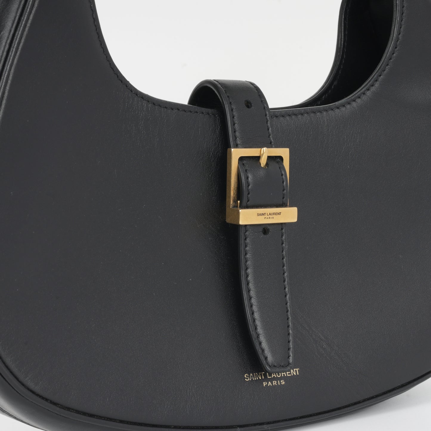 Saint Laurent - Le Fermoir Shoulder Bag - Black Calfskin GHW -
