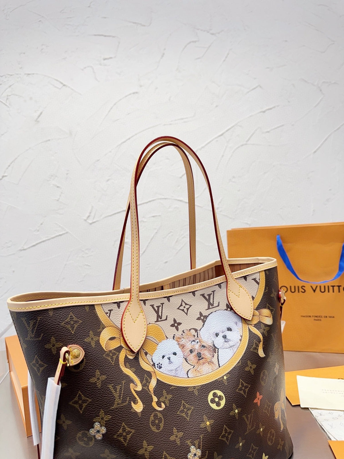 LB884 Neverfull MM / 12.6x11.4x6.7inch
