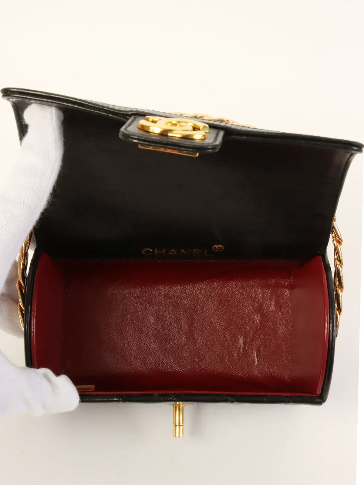 CHANEL Around 1985~1990 Made Turn-Lock Chain Handle Mini Bag Black