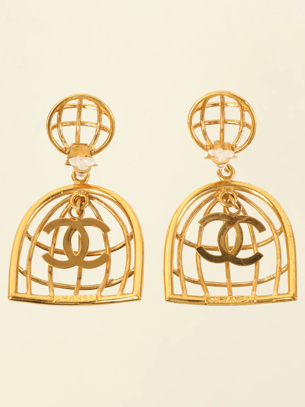 CHANEL 1993 Made Bird Cage Cc Mark Swing Earrings Gold