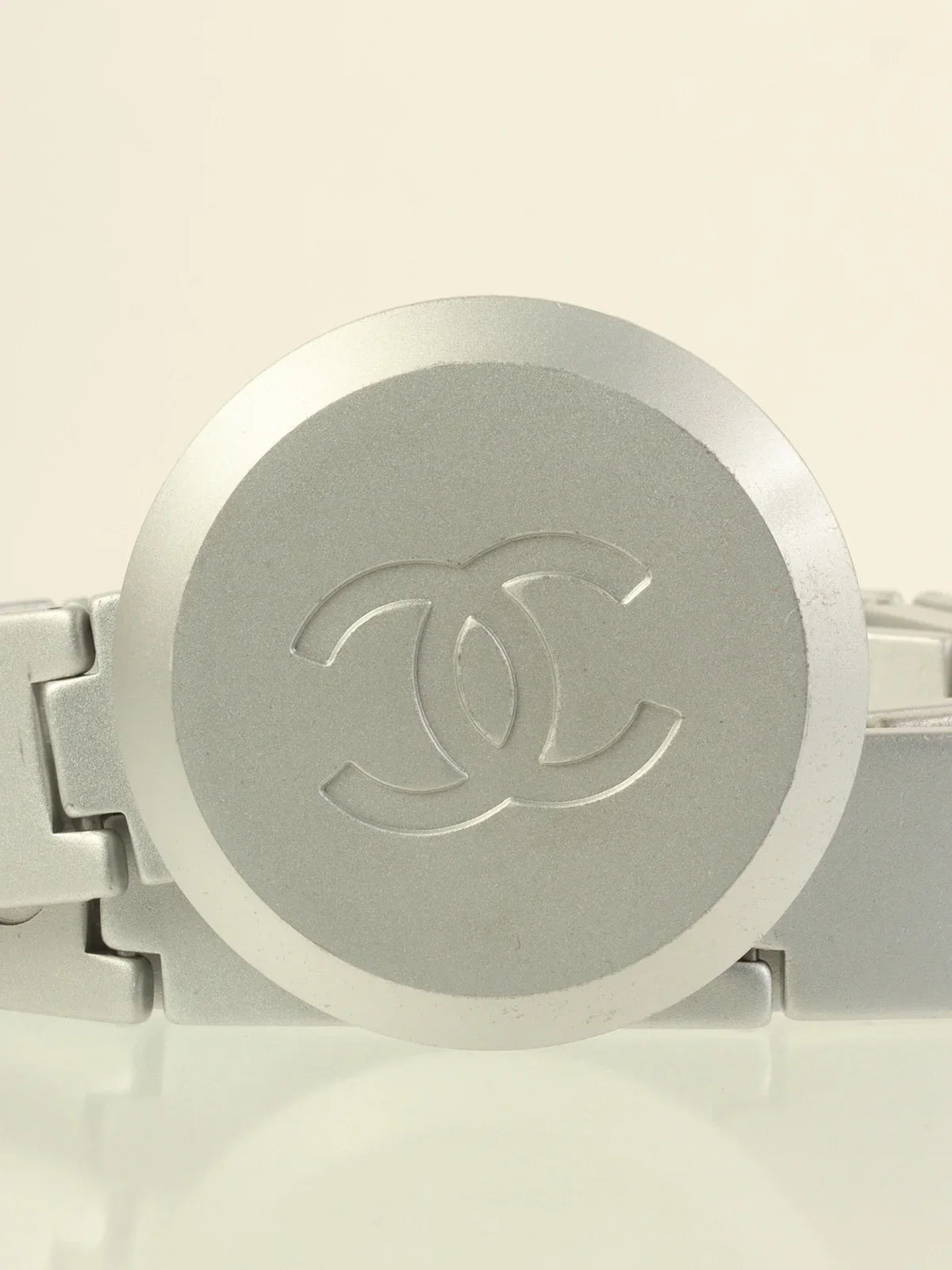 CHANEL 1999 Made Round Cc Mark Plate Belt Silver