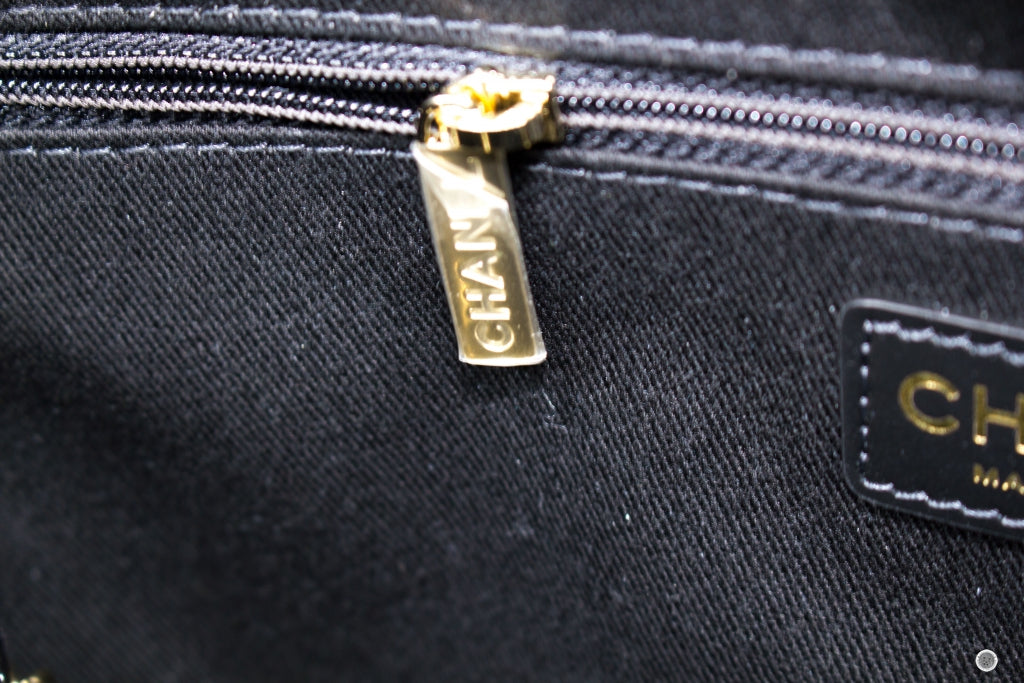 Chanel A67001 Y84118 Deauville Shopping Tote Black 94305 Fabric Tote Bag Pbhw