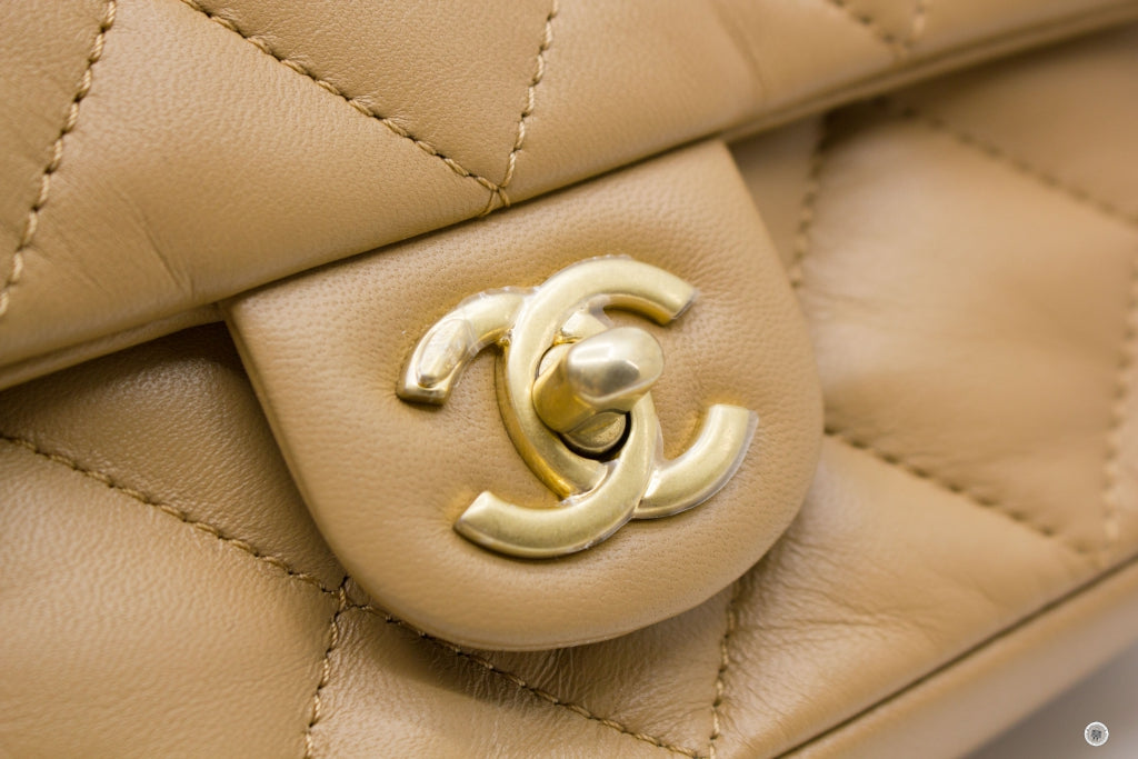 Chanel AS B Mini Flap Bag With Heart Charms BJ / Beige Lambskin Shoulder Bags Gbhw
