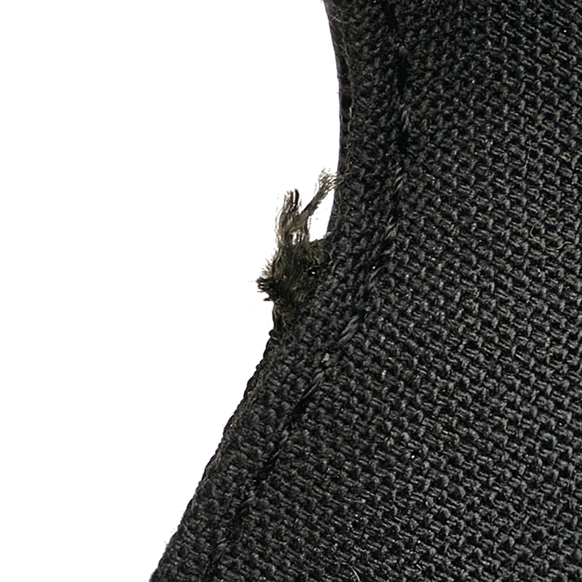 Louis Vuitton Taiga Dersou (SHG-37855)