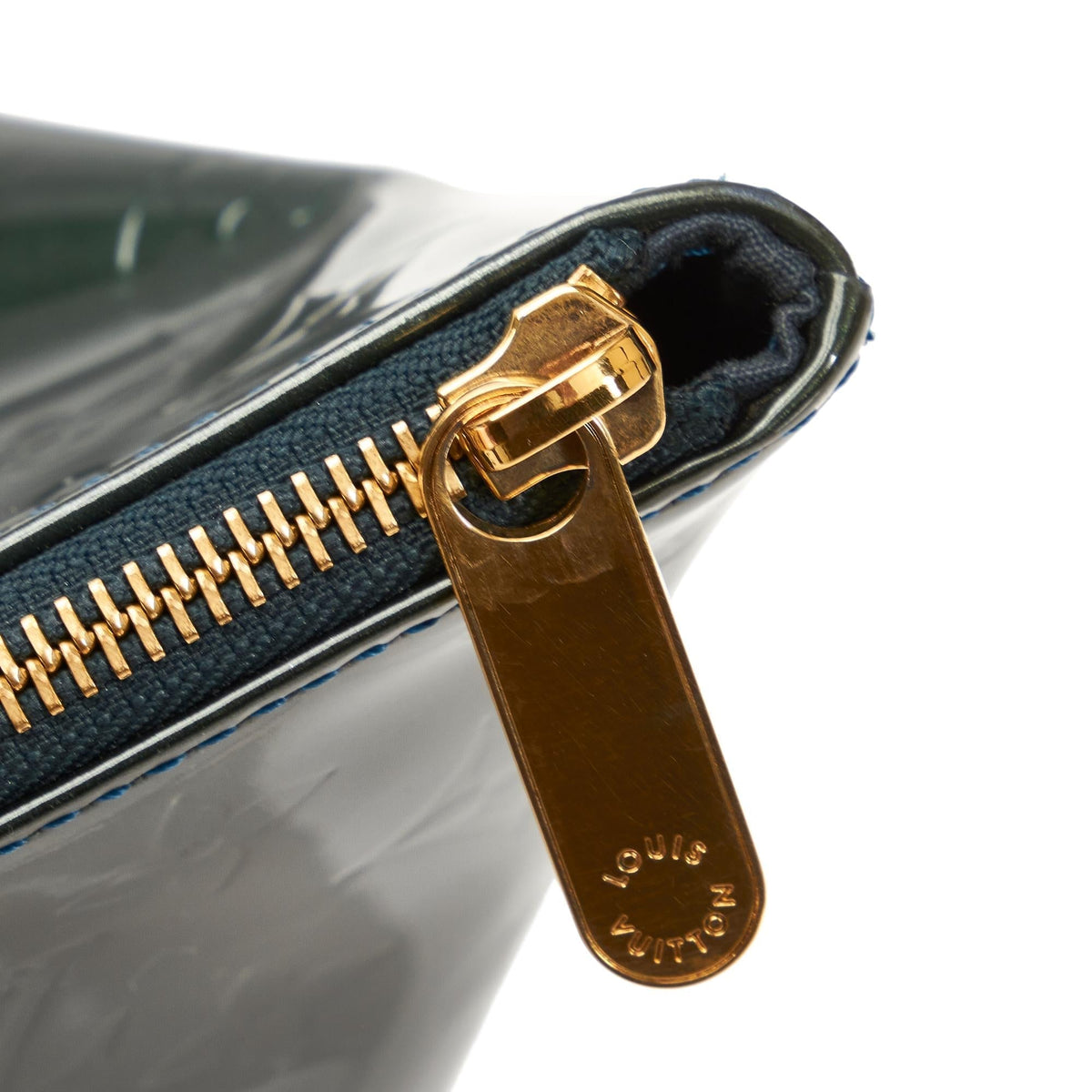 Louis Vuitton Vernis Bellevue PM (SHG-PuIf4G)