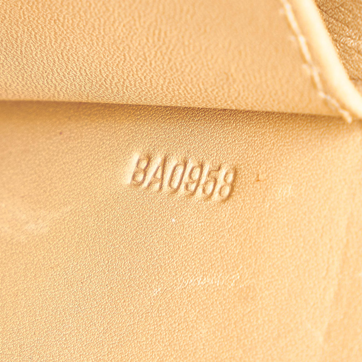 Louis Vuitton Vernis Thompson Street (SHG-33822)