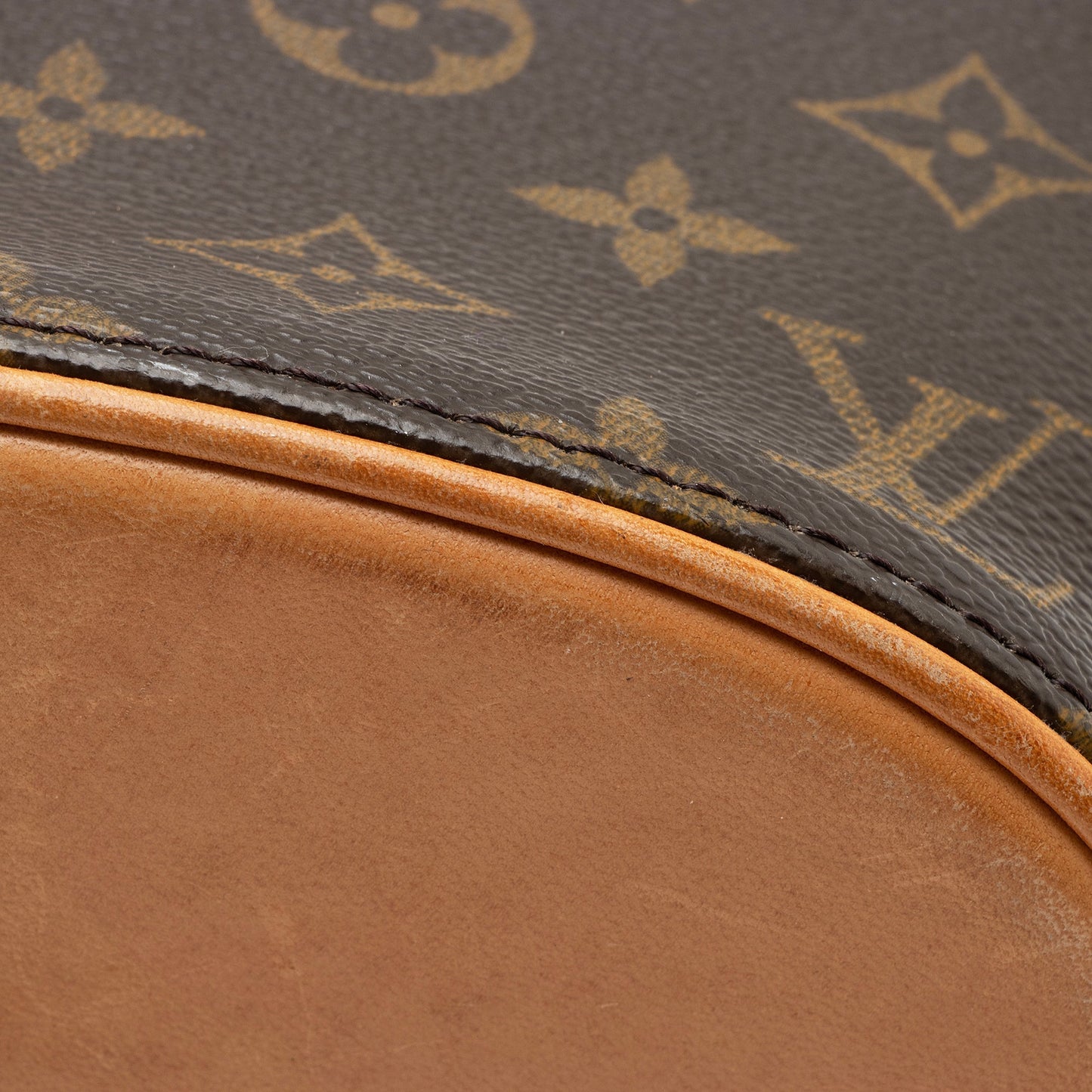 Louis Vuitton Vintage Monogram Canvas Drouot Shoulder Bag (SHF-xmJdvQ)