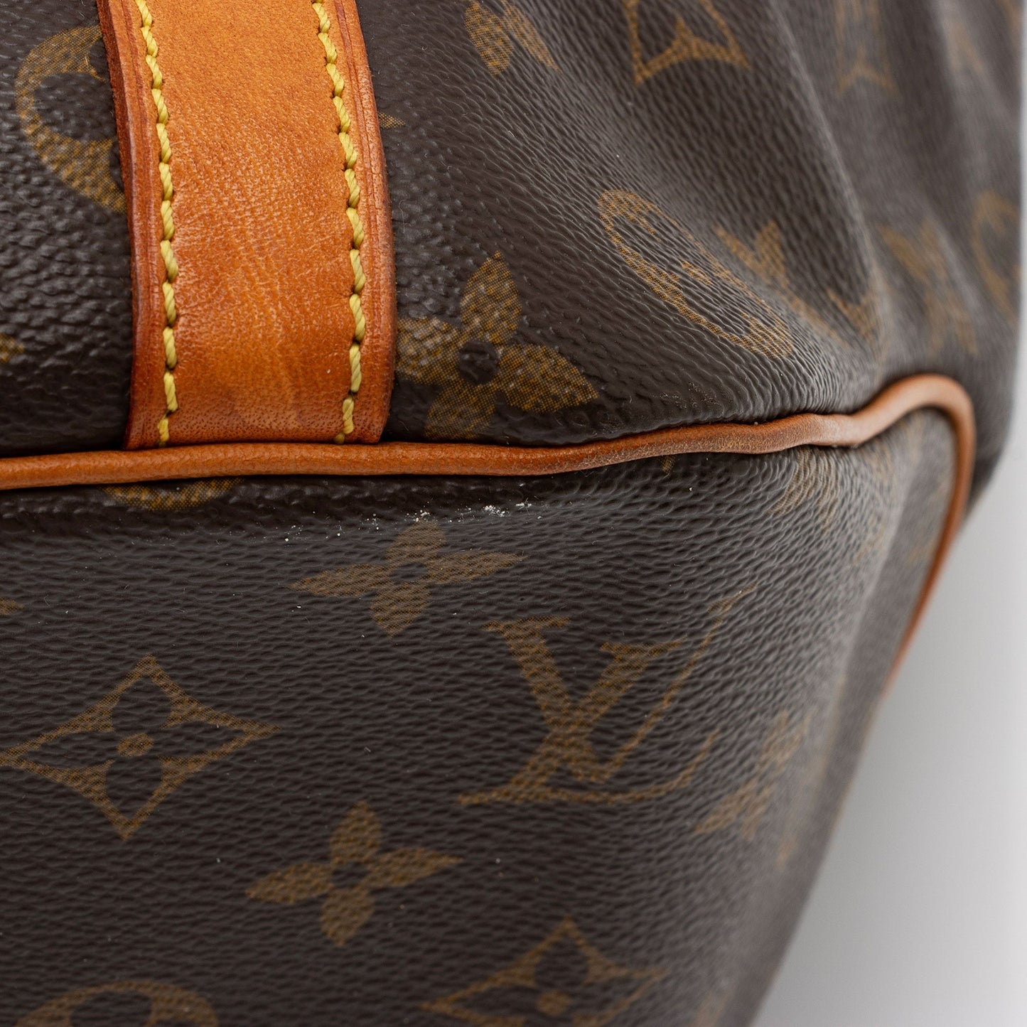 Louis Vuitton Vintage Monogram Canvas Sac Shopping 48 Tote (SHF-JstH3X)