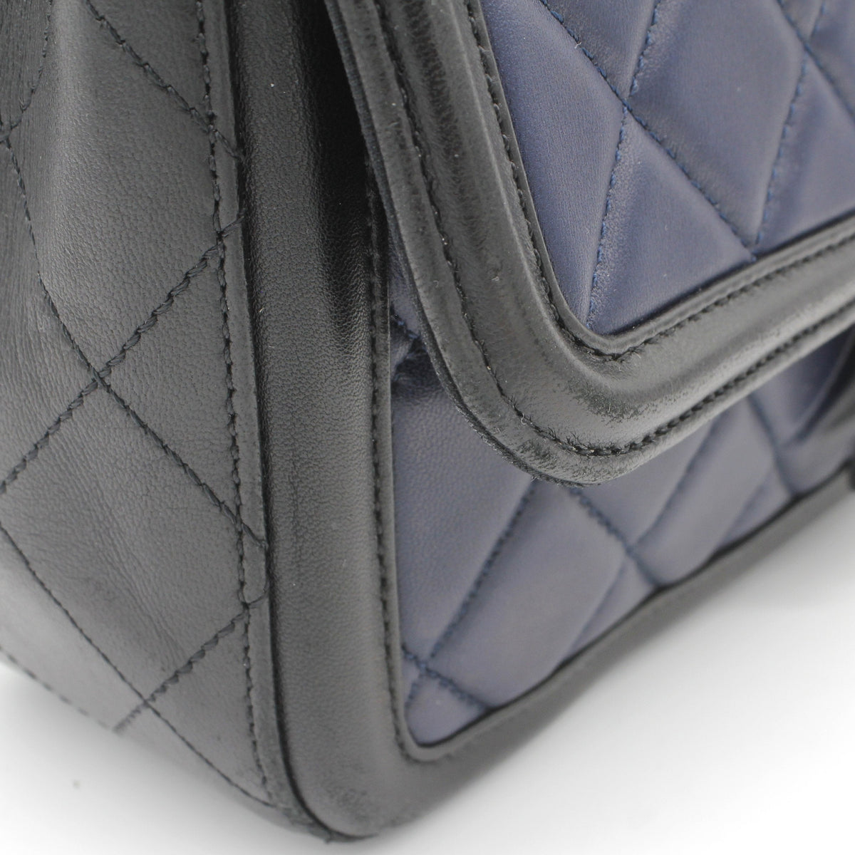 Chanel Lambskin Quilted Medium Elegant CC Flap Navy Black