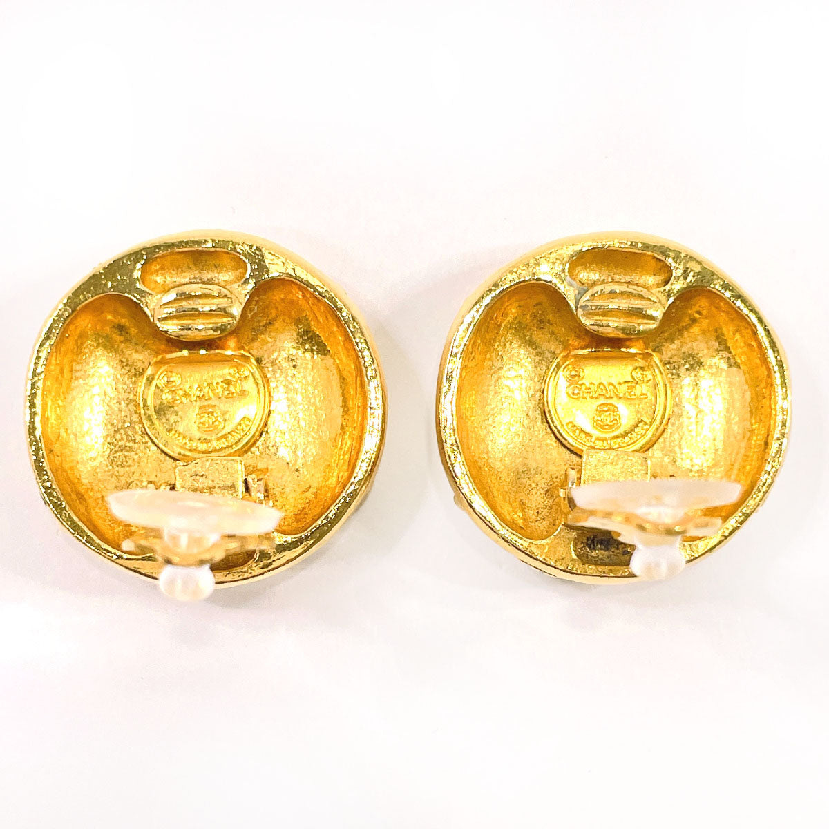 CHANEL Earring Metal, Rhinestone gold vintage COCO Mark