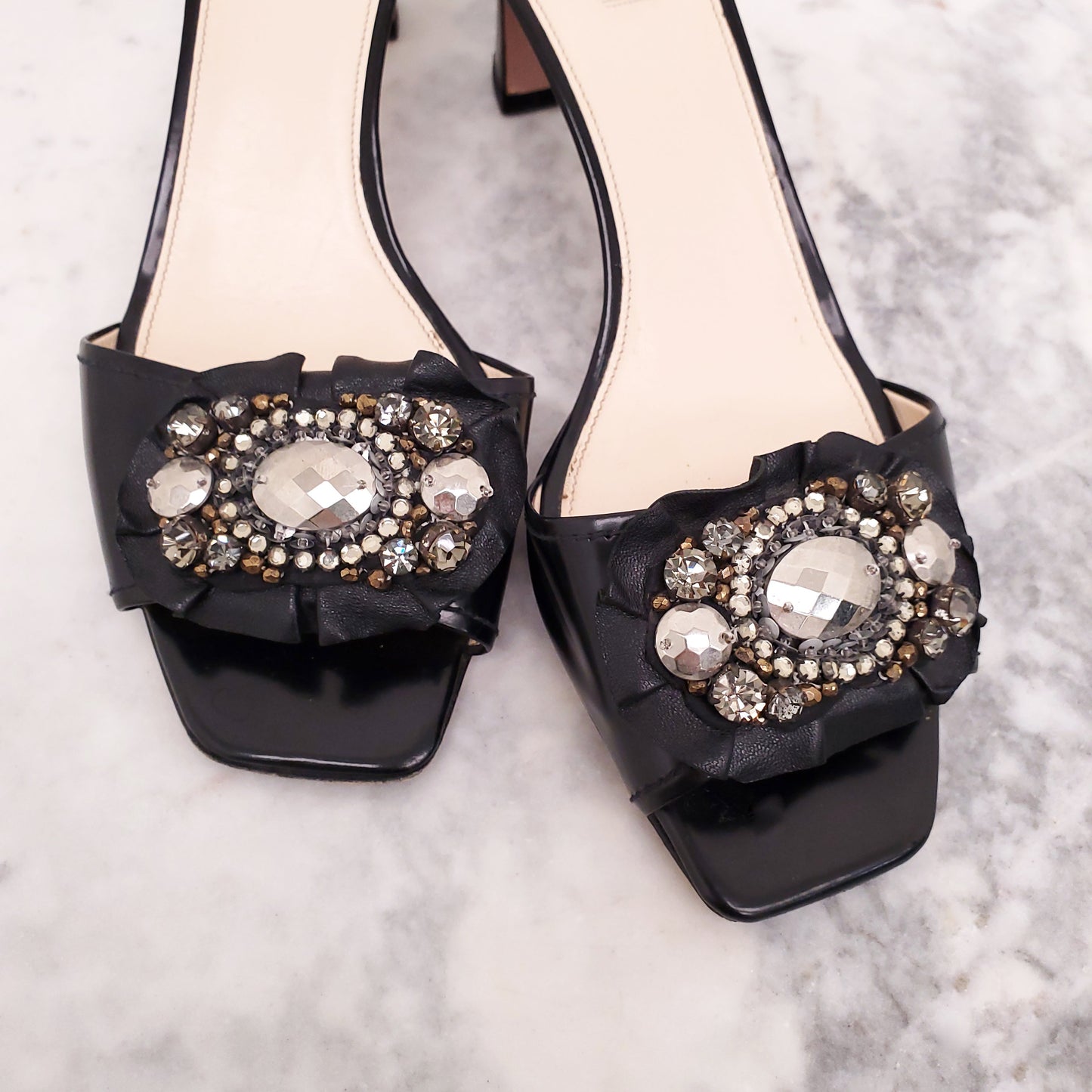 PRADA BLACK KITTEN SANDALS WITH CRYSTAL EMBLEM - SIZE 39
