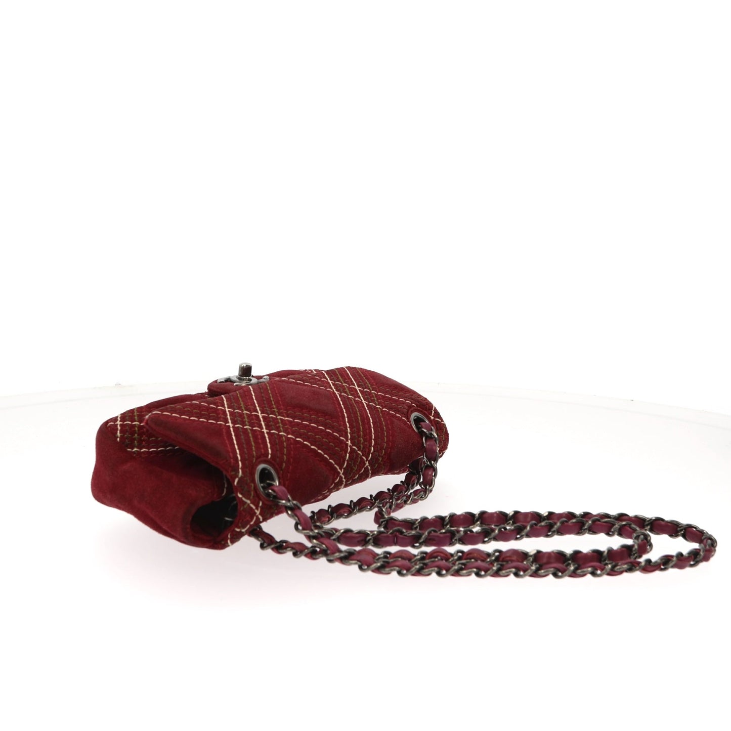 CHANEL Timeless/Classique Shoulder Bag in Purple Suede