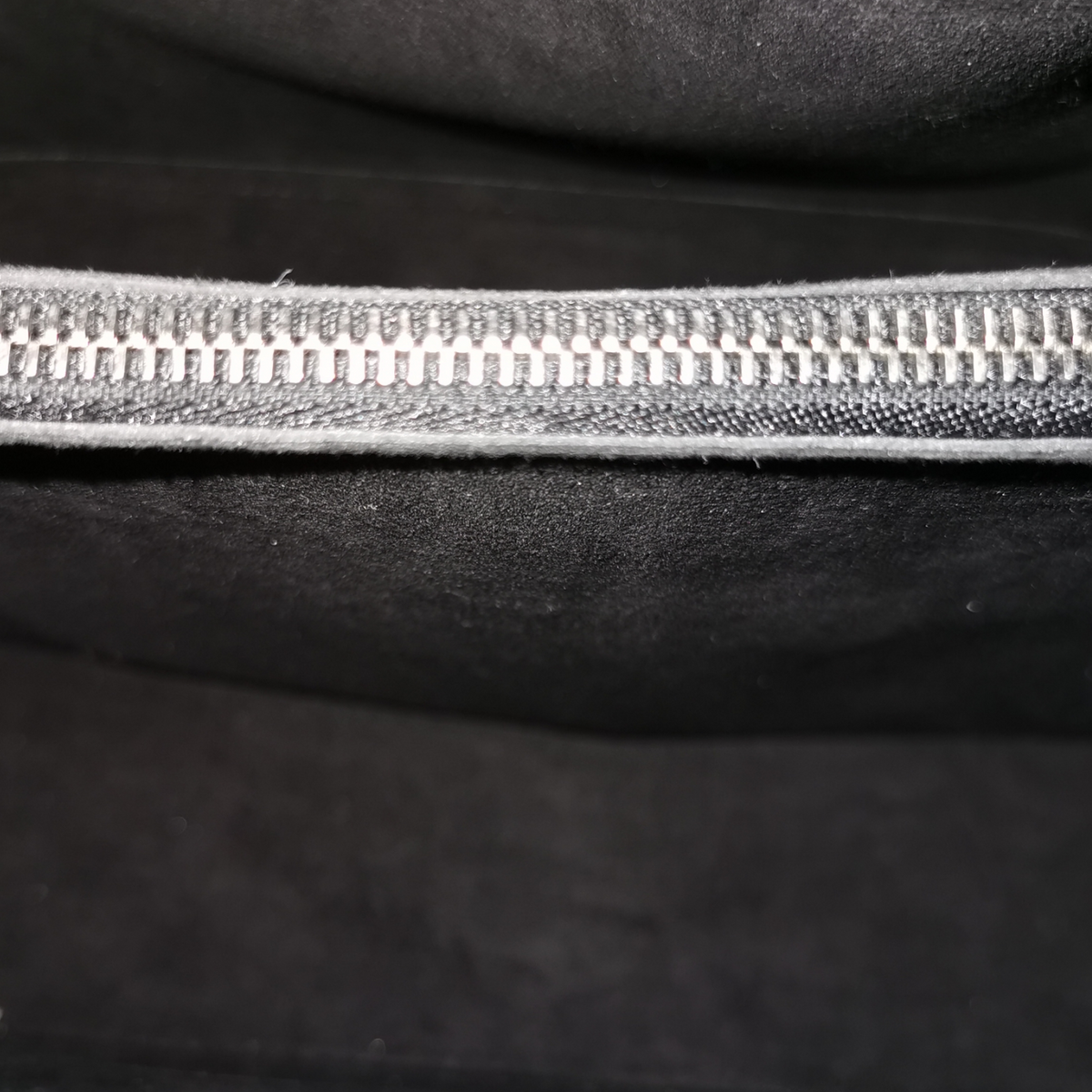 Louis Vuitton Néonoé Black Epi
