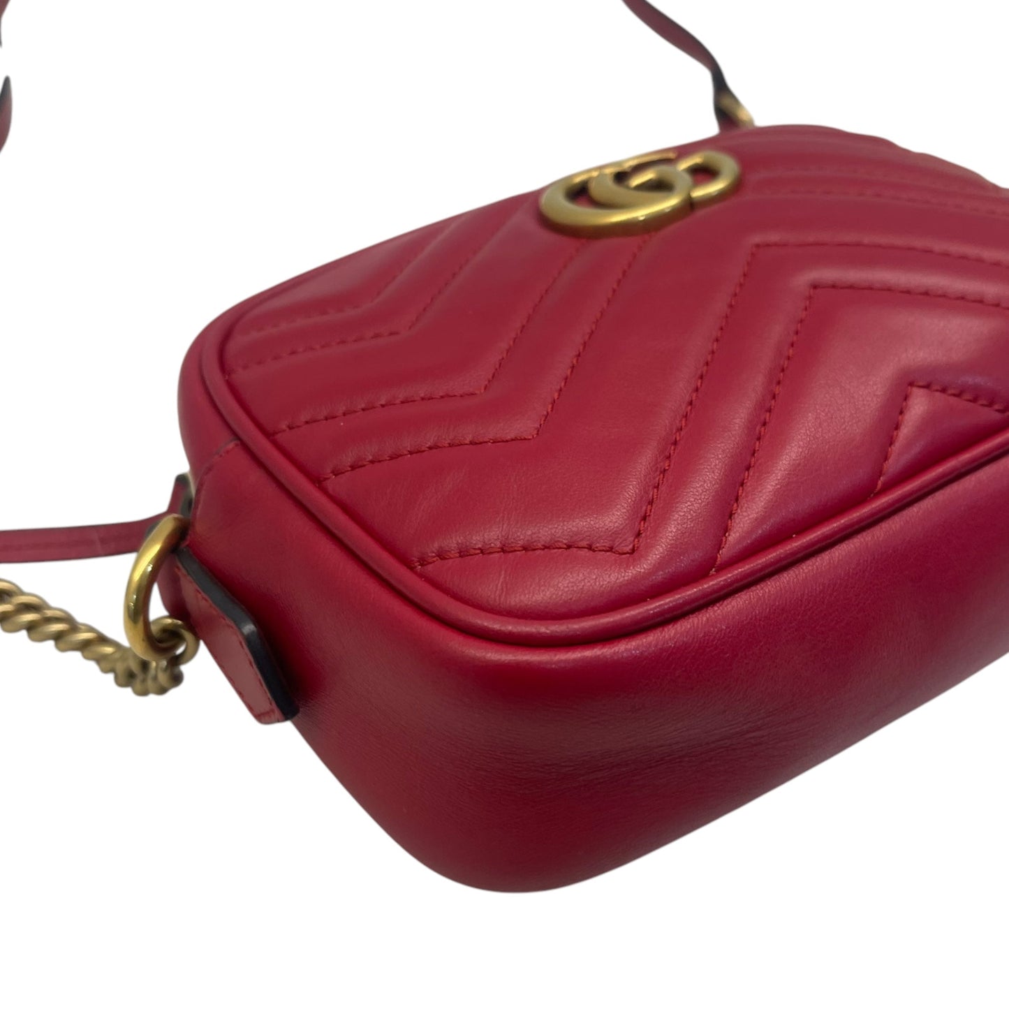 Gucci GG Marmont Leather Handbag in Red