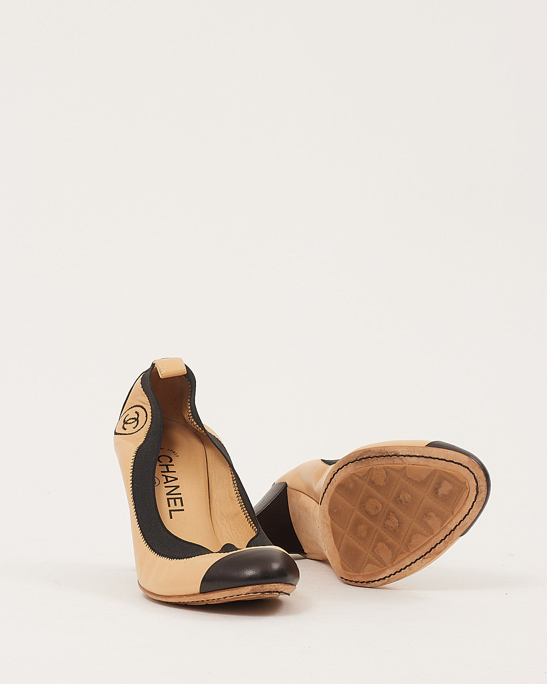 Chanel Beige/Black Slip On Pumps - 37