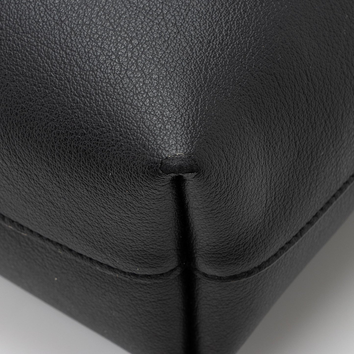 Saint Laurent Calfskin Toy Shopping Tote 22645