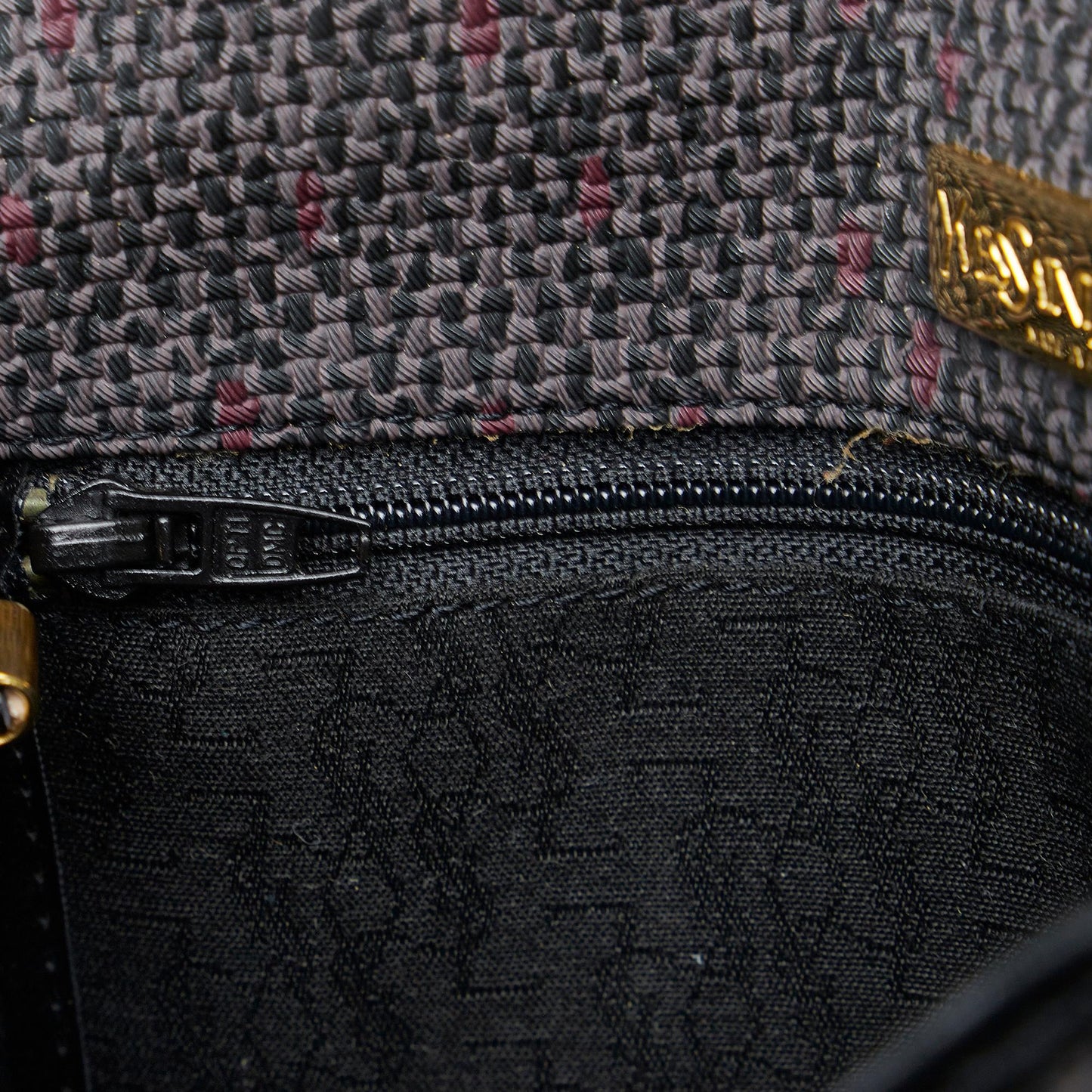 Saint Laurent Canvas Crossbody (SHG-vSf5VF